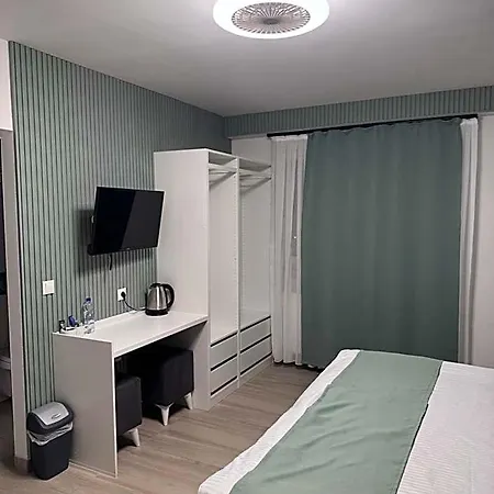 Dido Diamond Hotel